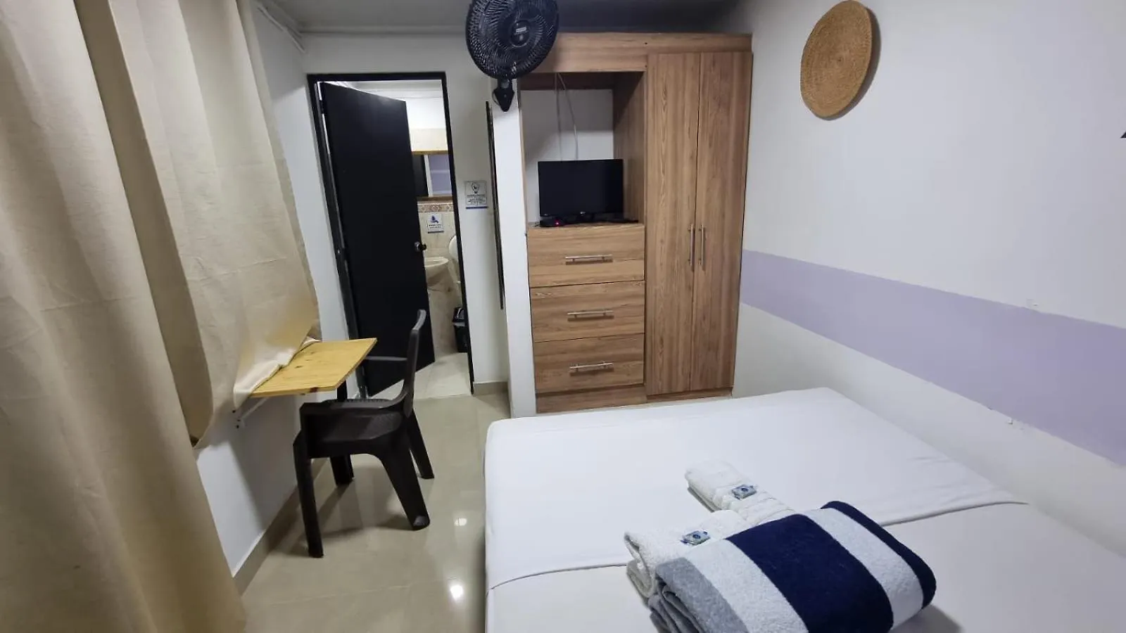 Aparta Hotel La 80 Estadio Medellín