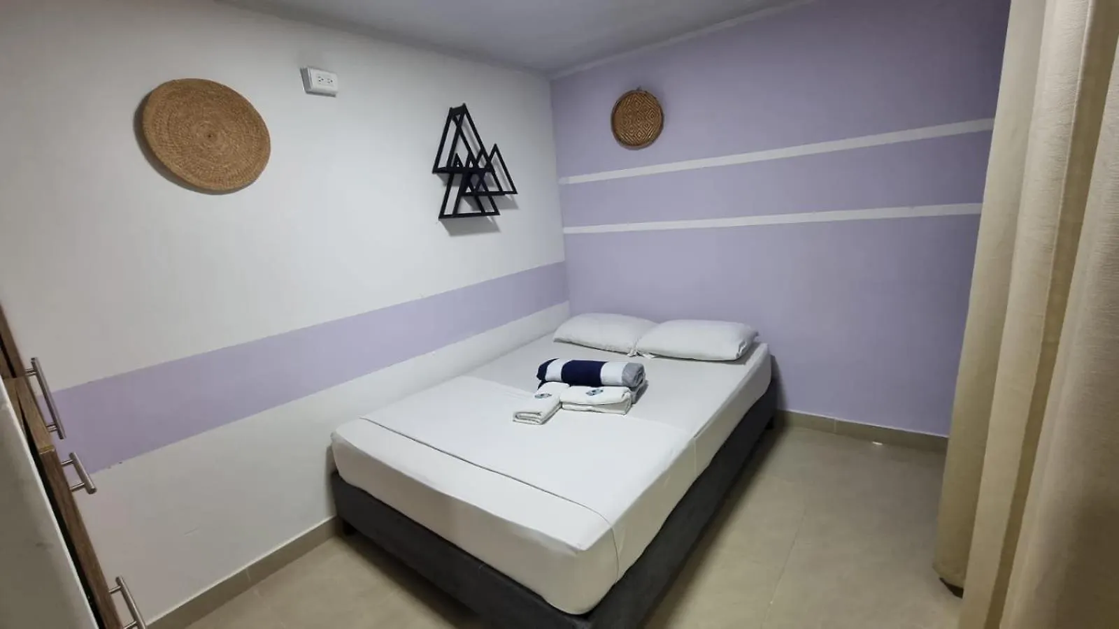 Aparta Hotel La 80 Estadio Medellin Colombia