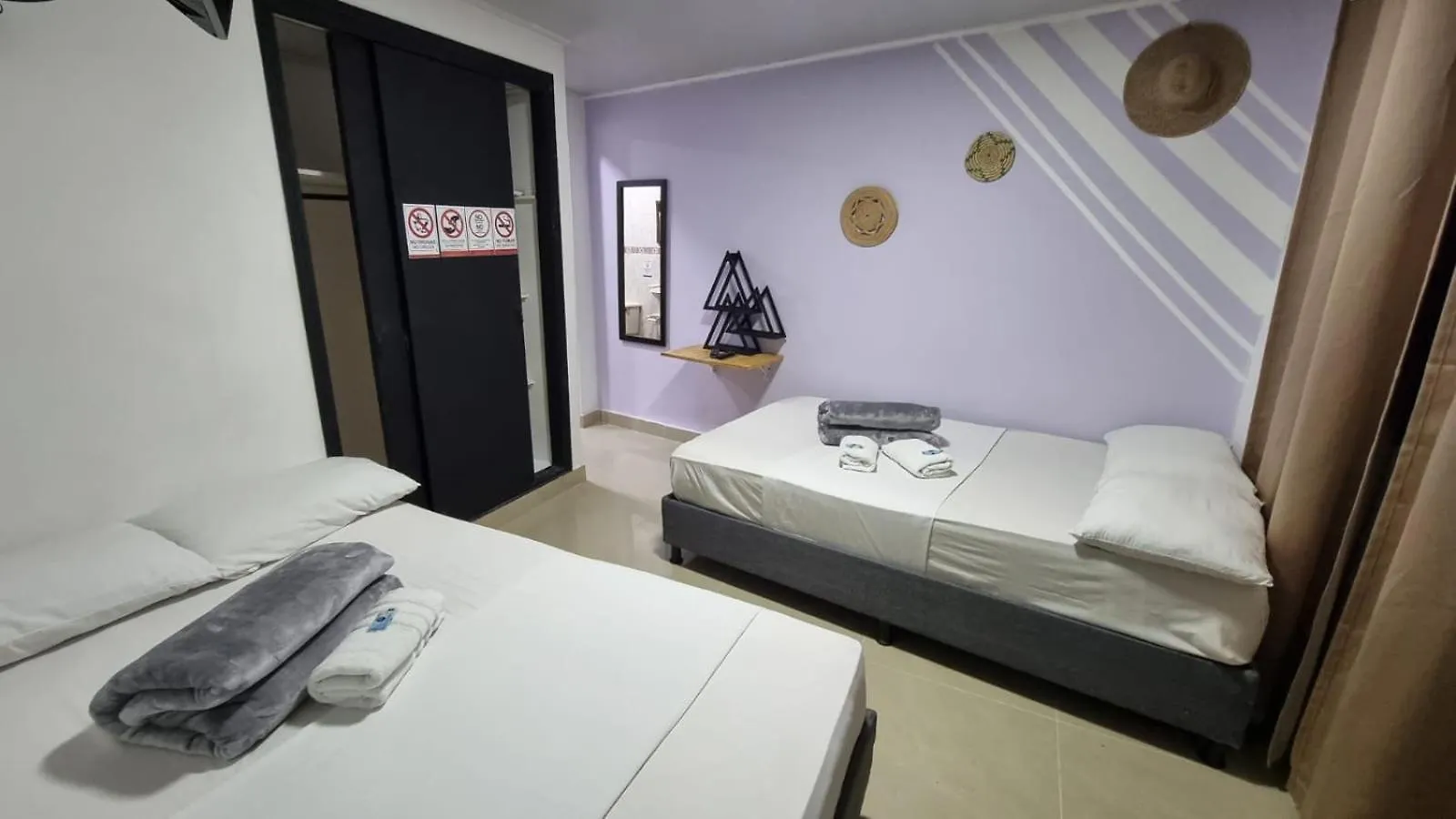 Aparta Hotel La 80 Estadio Medellin