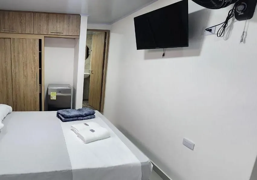 Aparta Hotel La 80 Estadio Medellin